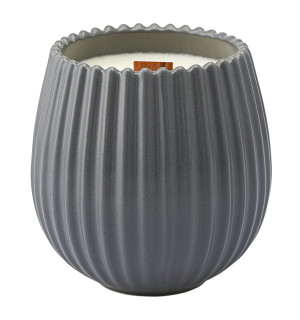 Свеча ароматическая с деревянным фитилём hugs and cookies из коллекции edge, серый, 60 ч 